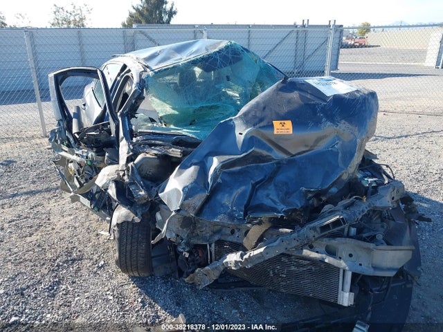 2018 FORD FOCUS SE VIN: 1FADP3F26JL211412