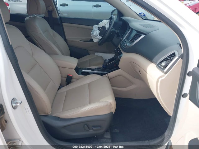 Hyundai Tucson Se Plus 2017 KM8J33A44HU418561 Image 5