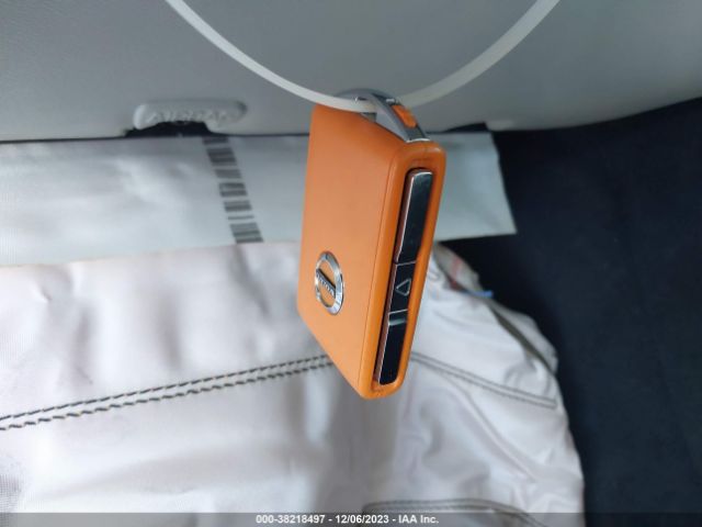 YV4BR0DZ7N1954430 Volvo Xc60 Recharge Plug-in Hybrid T8 Inscription Expression