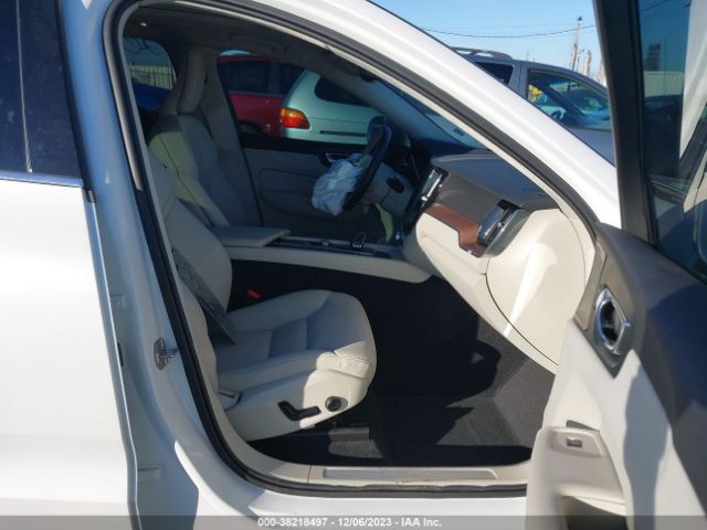 YV4BR0DZ7N1954430 Volvo Xc60 Recharge Plug-in Hybrid T8 Inscription Expression