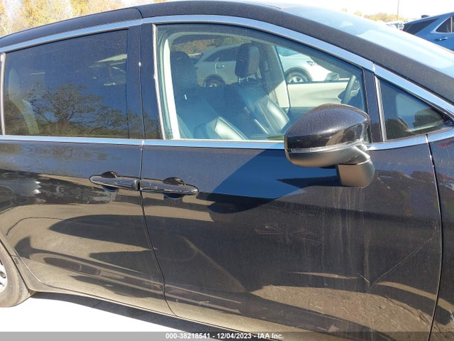 2023 CHRYSLER PACIFICA TOURING L VIN: 2C4RC1BG7PR552545