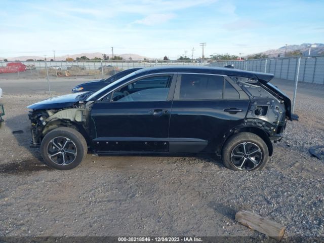 KNDCP3LE1P5116760 KIA NIRO LX