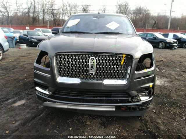 5LMJJ3LTXJEL14924 Lincoln Navigator L Reserve
