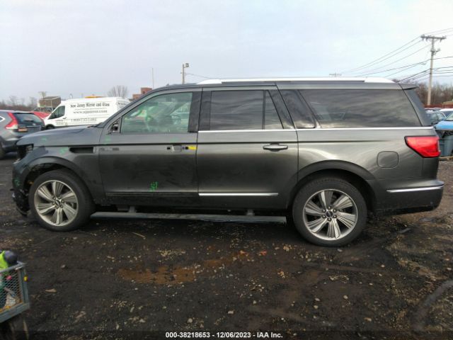 5LMJJ3LTXJEL14924 Lincoln Navigator L Reserve