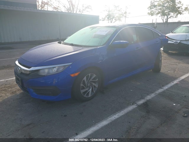 Honda CIVIC EX 2018 2HGFC2F7XJH524031 Image 2