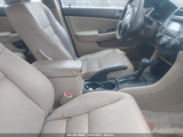 2004 HONDA ACCORD 2.4 EX VIN: 1HGCM56604A009728