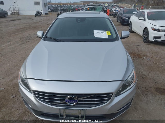 YV1612TK6F1342310 Volvo S60 T5 Premier