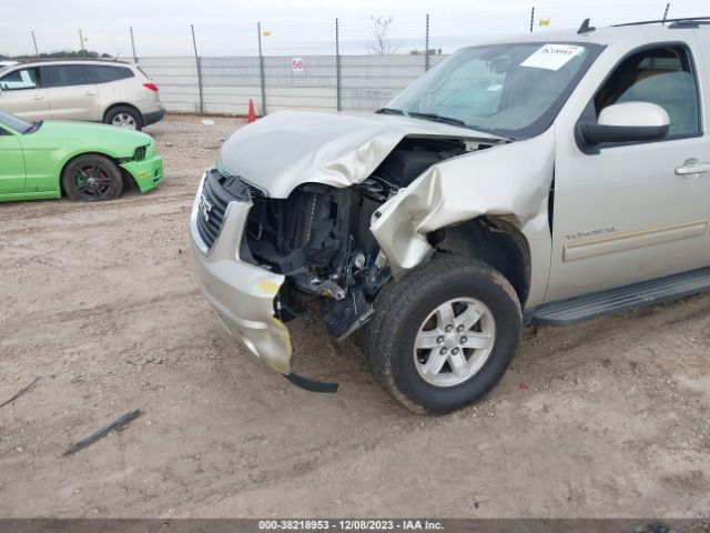 1GKS1KE00ER167993 GMC Yukon Xl 1500 Slt