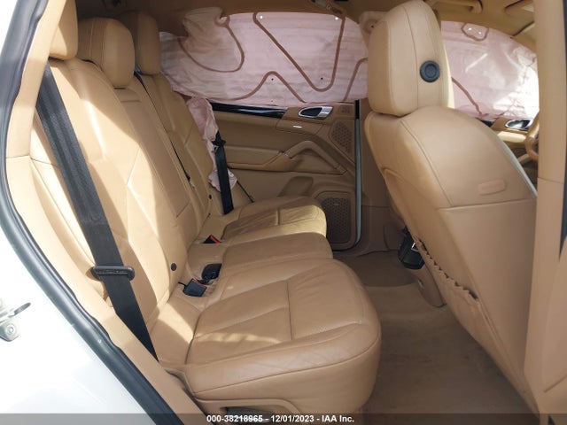 2011 PORSCHE CAYENNE WP1AB2A29BLA41995 Photo 7