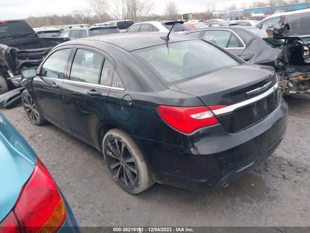 1C3CCBBG3EN183810 Chrysler 200 Touring