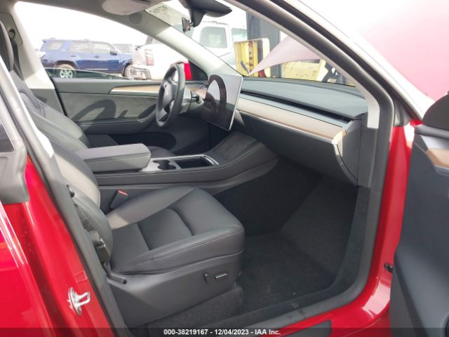 2023 TESLA MODEL Y 7SAYGDEE9PA150033 Photo 4