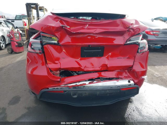 2023 TESLA MODEL Y 7SAYGDEE9PA150033 Photo 5