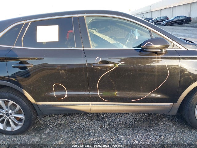 2016 LINCOLN MKC SELECT VIN: 5LMCJ2C91GUJ03455