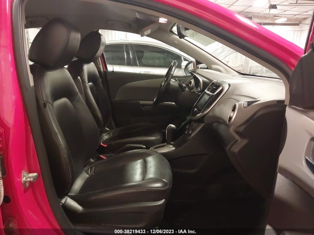 Chevrolet Sonic Premier Auto 2017 1G1JF5SB7H4139747 Image 5