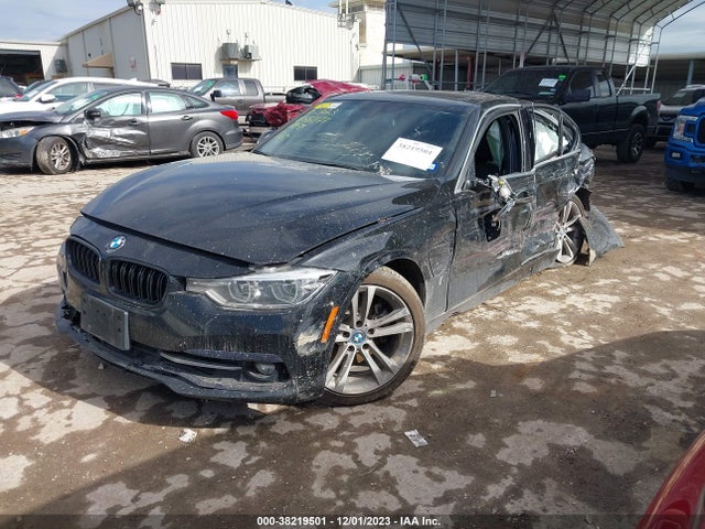 BMW 330e Iperformance 2018 WBA8E1C55JA178478 Image 2