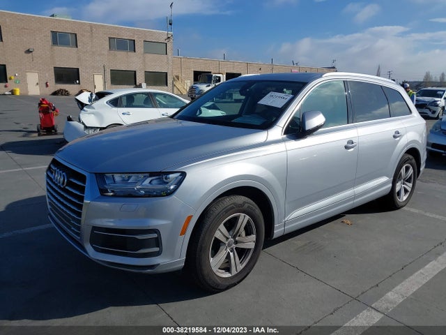 WA1LHAF74JD047858 Audi Q7 2.0t Premium
