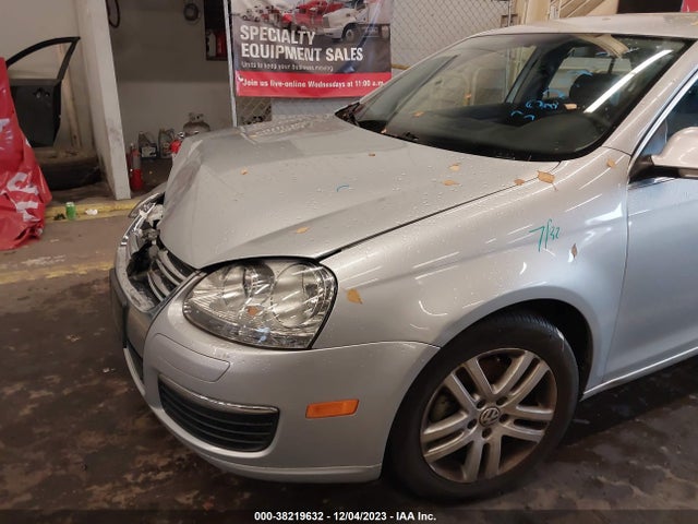 2006 VOLKSWAGEN JETTA 2.5 VIN: 3VWRF71K76M647657