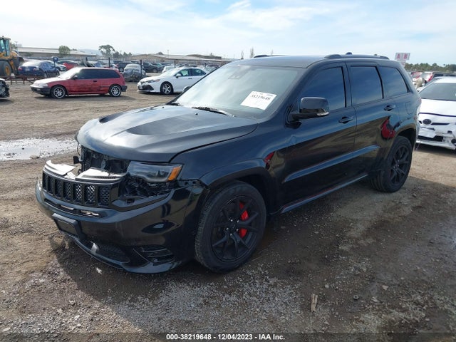 1C4RJFDJXJC311302 Jeep Grand Cherokee