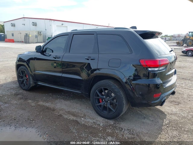 1C4RJFDJXJC311302 Jeep Grand Cherokee