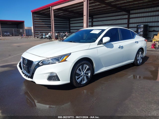 Nissan Altima 2.5 S 2019 1N4BL4BV1KC233814 Image 2