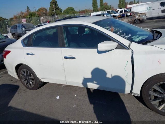 1N4AL3AP3JC173171 Nissan Altima 2.5 Sv