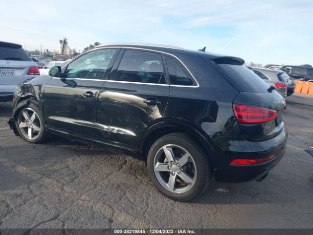 WA1EFCFS2FR013426 Audi Q3 2.0t Premium Plus