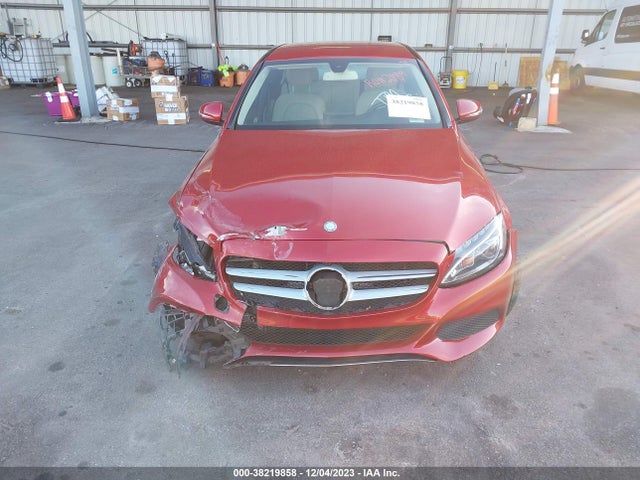 2016 Mercedes-benz C 300 Sport 4matic/luxury 4matic/4matic მანქანა იყიდება აუქციონზე, vin: 55SWF4KB0GU103038, აუქციონის ნომერი: 38219858
