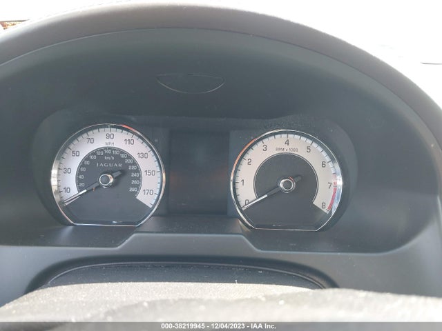 2011 JAGUAR XF SAJWA0GB0BLR97728 Photo 6