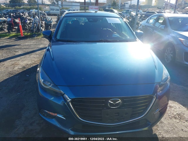 Mazda py 2017 3MZBN1M30HM137708 Image 24