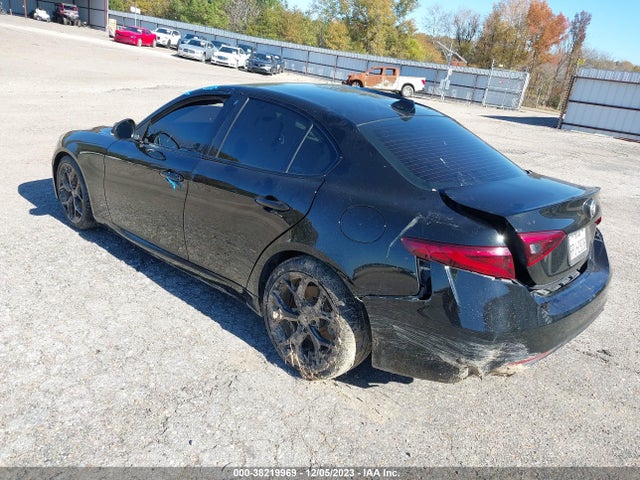 ZARFAMBN6L7637712 Alfa Romeo Giulia Ti Rwd