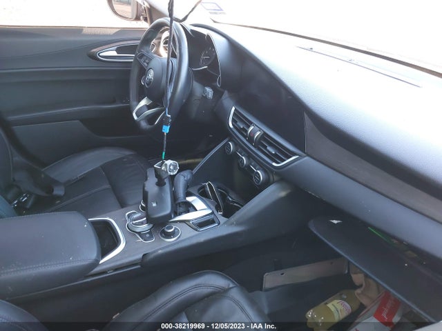 ZARFAMBN6L7637712 Alfa Romeo Giulia Ti Rwd