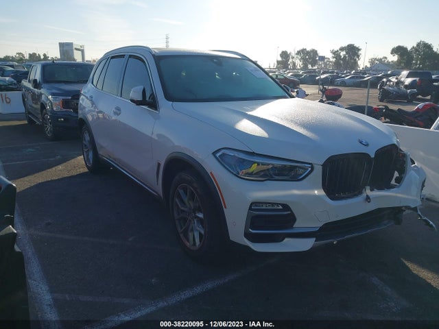 2019 5UXCR6C55KLL14241 main image