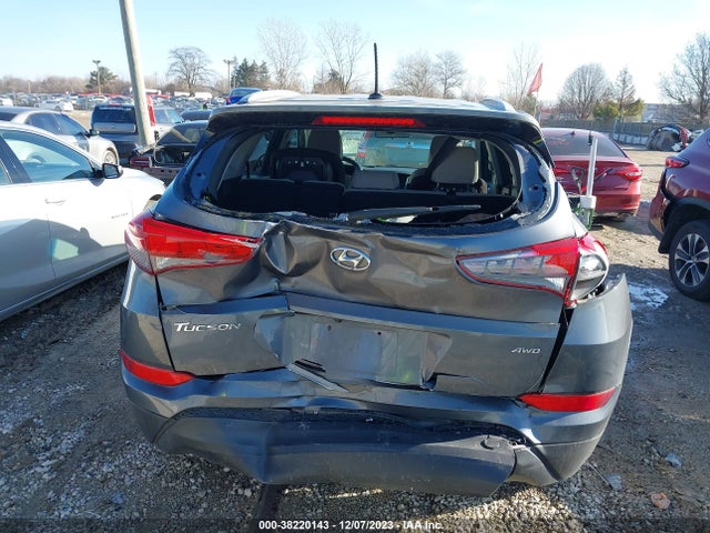 2016 HYUNDAI TUCSON SE VIN: KM8J3CA43GU040277