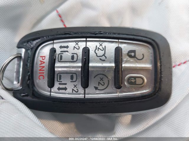 2022 CHRYSLER PACIFICA 2C4RC1GG5NR201400 Photo 10