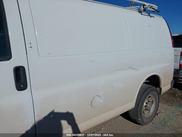 Chevrolet Express 2500 Work Van 2017 1GCWGAFF3H1117293 Image 6