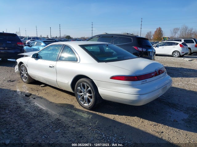 1994 LINCOLN MARK VIII VIN: 1LNLM91VXRY721548