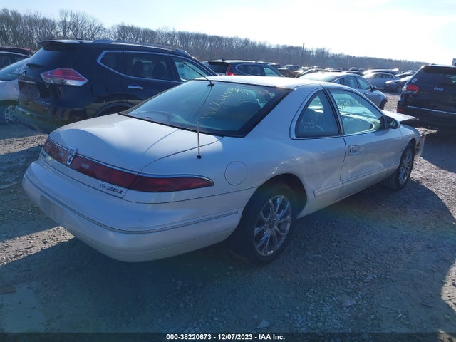 1994 LINCOLN MARK VIII VIN: 1LNLM91VXRY721548