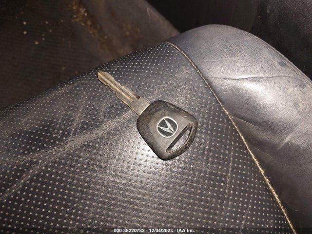 2004 ACURA TL VIN: 19UUA66284A034571