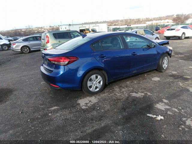 KIA FORTE LX 2018 3KPFL4A77JE247223 Image 4