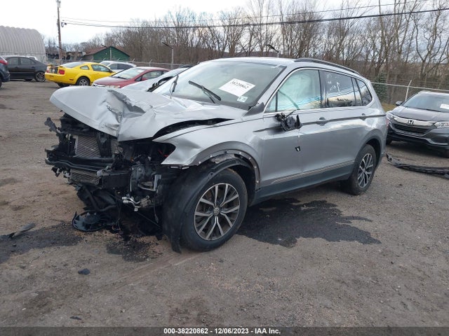 3VV2B7AXXLM156170 Volkswagen Tiguan 2.0t Se R-line Black/2.0t Sel/2.0t Se