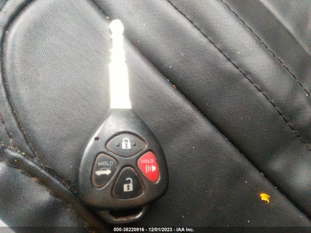 2011 TOYOTA COROLLA LE VIN: 2T1BU4EE4BC710407