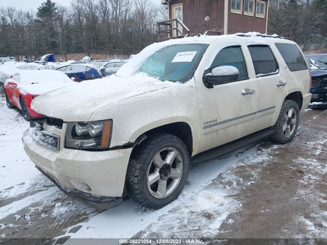 Chevrolet Tahoe Ltz 2014 1GNSKCE03ER127896 Image 2