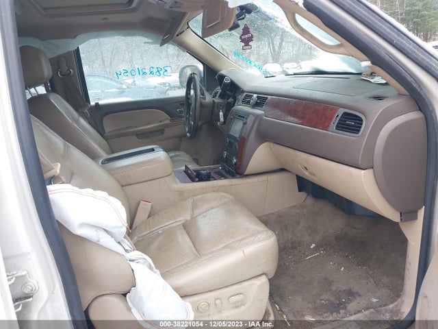 Chevrolet Tahoe Ltz 2014 1GNSKCE03ER127896 Image 5