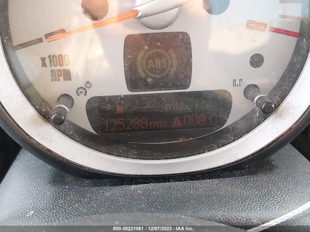 2010 MINI COOPER S WMWMF7C53ATW88590 Photo 6