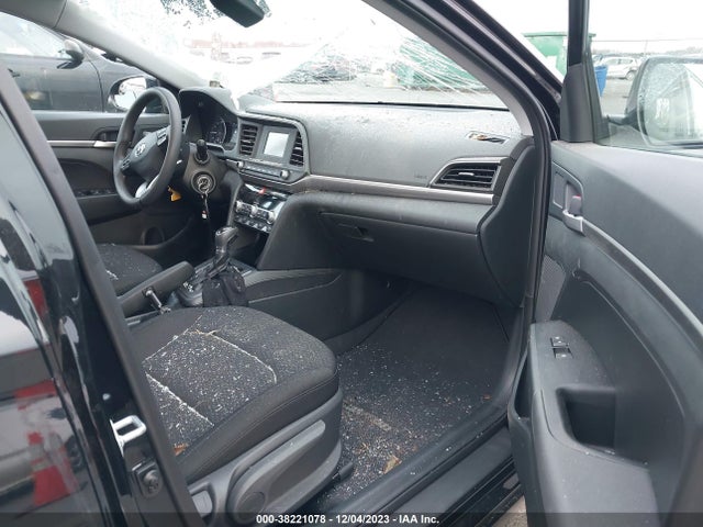 2020 HYUNDAI ELANTRA SE VIN: 5NPD74LFXLH618390