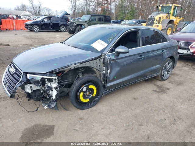 WAUJEHFF1KA106421 Audi A3 45 Premium