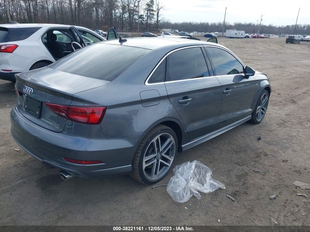 WAUJEHFF1KA106421 Audi A3 45 Premium