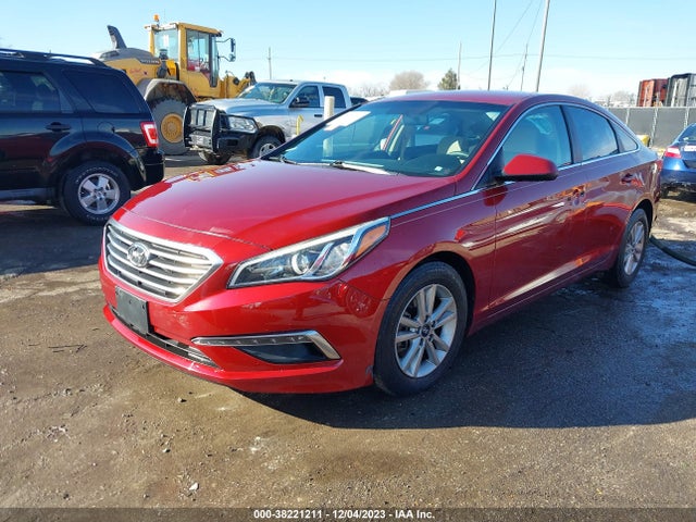 2015 HYUNDAI SONATA SE VIN: 5NPE24AF9FH243148