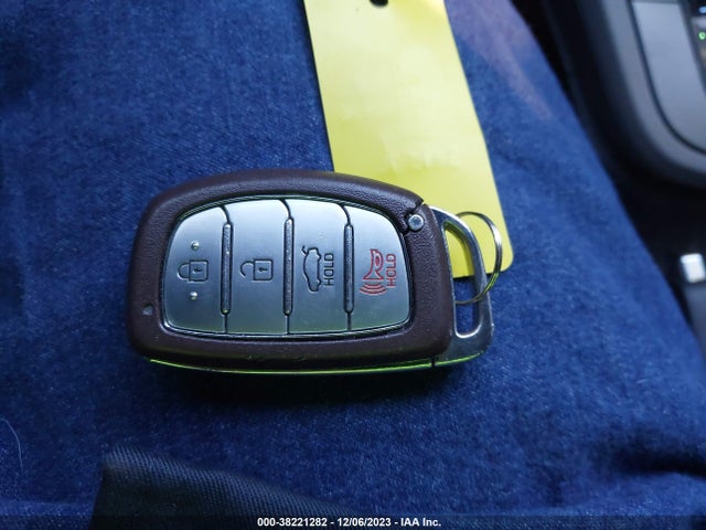Hyundai Elantra Value Edition 2018 5NPD84LF7JH381576 Image 11