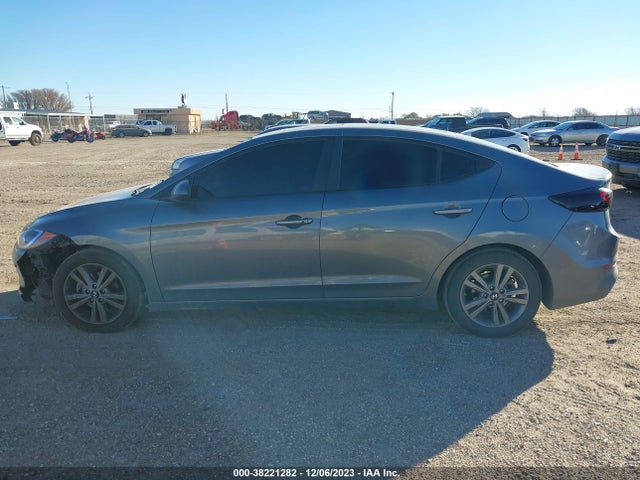 Hyundai Elantra Value Edition 2018 5NPD84LF7JH381576 Image 14